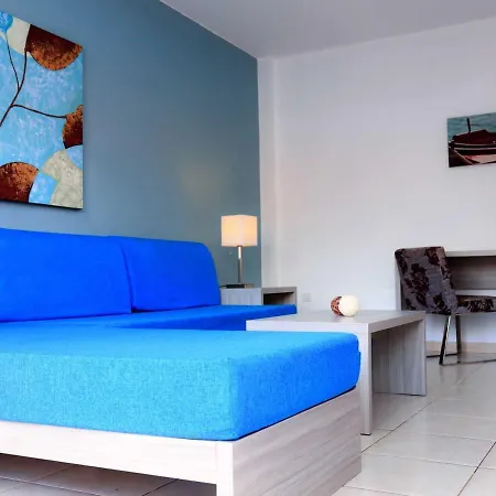 One Bedroom Premium With All Inclusive, Pool, Wifi * Corralejo