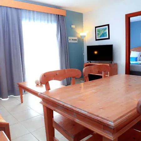 One Bedroom Premium With All Inclusive, Pool, Wifi *